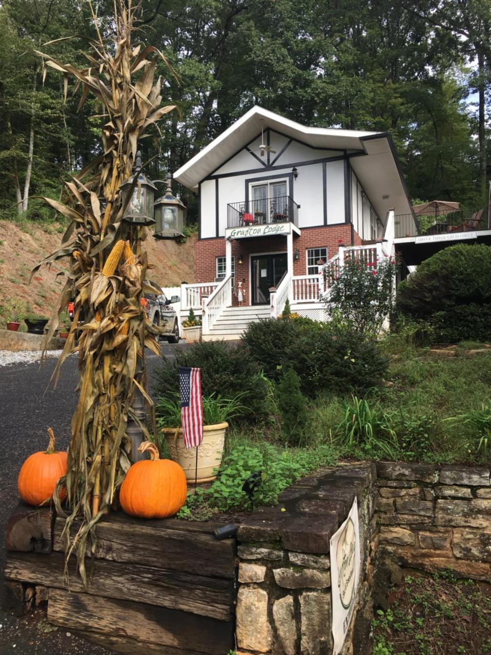 Grafton Lodge Lake Lure Exterior foto